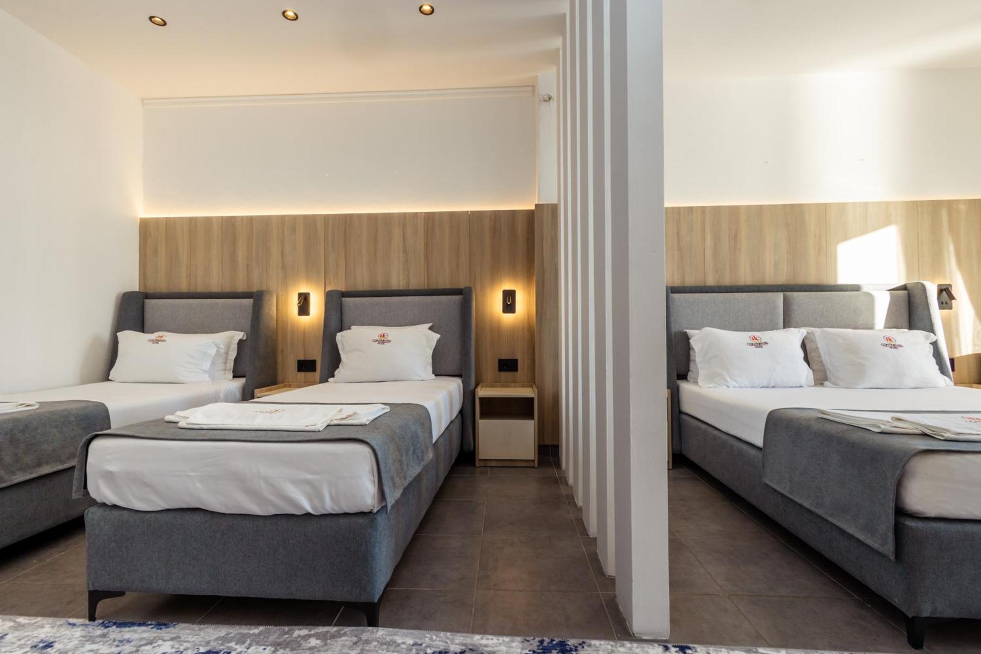 Continental Hotel Ulcinj Buitenkant foto
