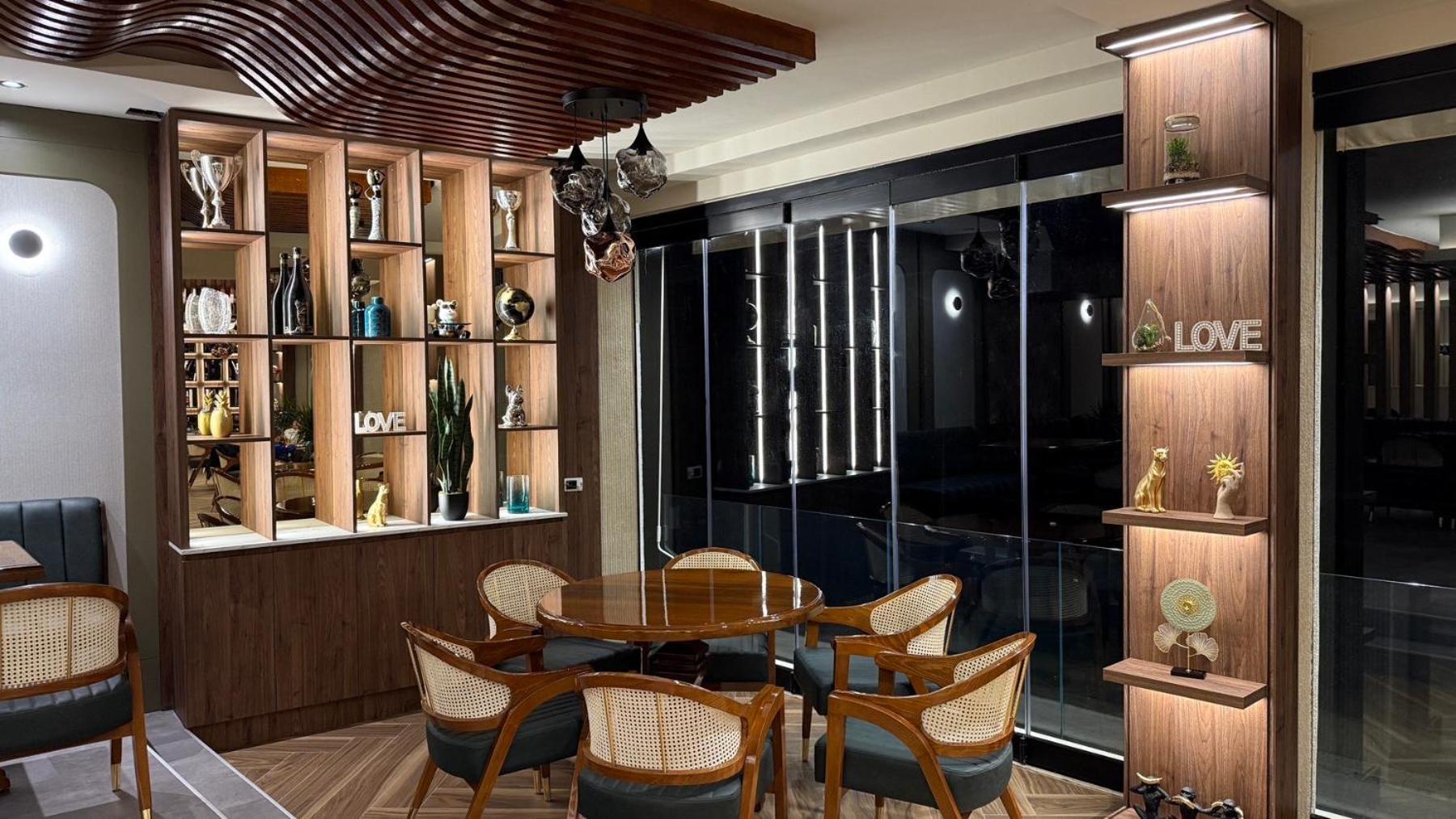 Continental Hotel Ulcinj Buitenkant foto