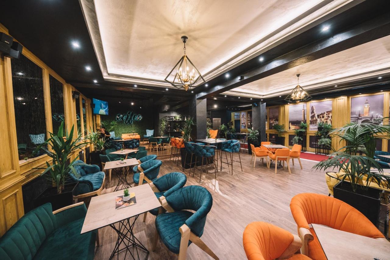 Continental Hotel Ulcinj Buitenkant foto